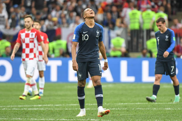 攻内马尔头 攻内马尔头