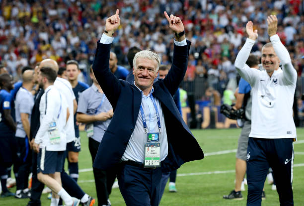 望通过阿诺 望通过阿诺