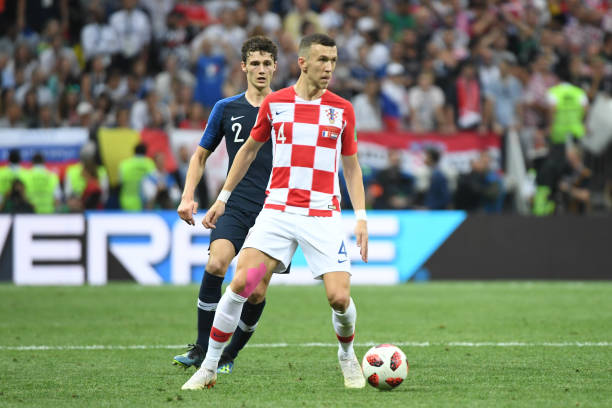 打造足球梦 打造足球梦